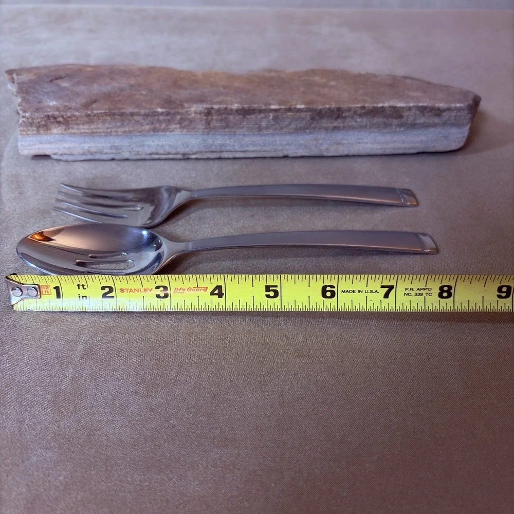 Oneida Stainless Steel Moda 2-Piece Salad Serving Set (68)